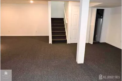 72 Heatherwood Drive, North Brunswick Township, NJ 08902 - Photo 16