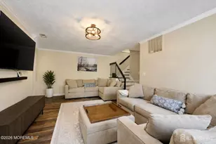56 Farnham Square, Sayreville, NJ 08859 - Photo 6