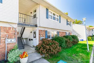 11 Indiana Ct, Old Bridge Township, NJ 07747 - Photo 4