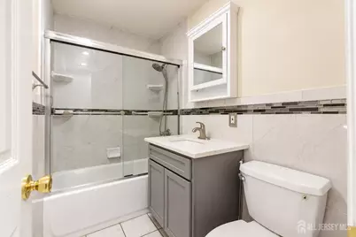 145 College Drive, Edison, NJ 08817 - Photo 16
