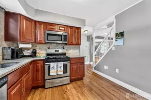 297 Manalapan Rd, Spotswood, NJ 08884 - Photo 16