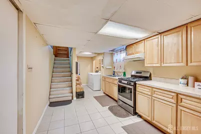 85 Grand Street, Iselin, NJ 08830 - Photo 28