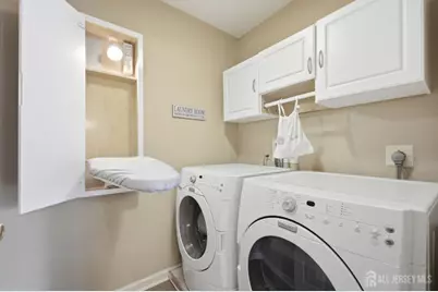 114 3rd Street, Dunellen, NJ 08812 - Photo 32