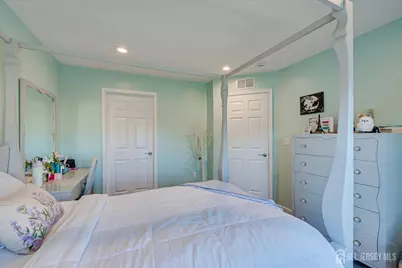 64 Andrews Way, Piscataway Township, NJ 08854 - Photo 28