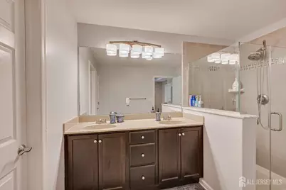 64 Andrews Way, Piscataway Township, NJ 08854 - Photo 24
