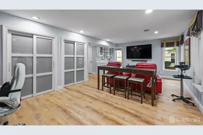67 S Shore Drive, South Amboy, NJ 08879 - Photo 38