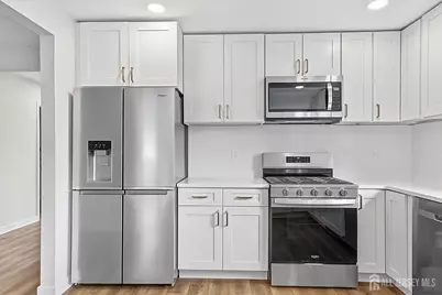 2 Kendall Drive, Sayreville, NJ 08859 - Photo 16