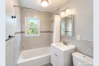 38 Macarthur Drive, Edison, NJ 08837 - Photo 6