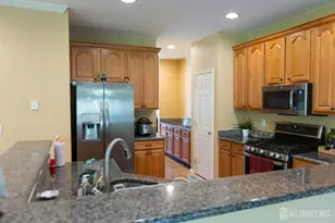 60 King George Rd, Green Brook Township, NJ 08812 - Photo 12