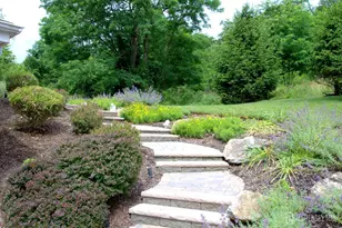 60 King George Rd, Green Brook Township, NJ 08812 - Photo 2