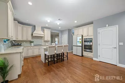 628 New Dover Road, Colonia, NJ 07067 - Photo 8