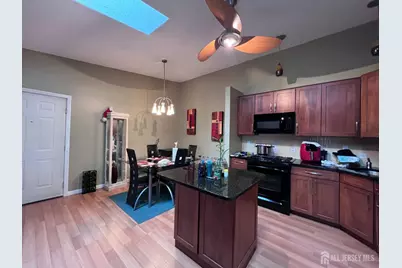87 Rachel Court #4524, Franklin Township, NJ 08823 - Photo 4