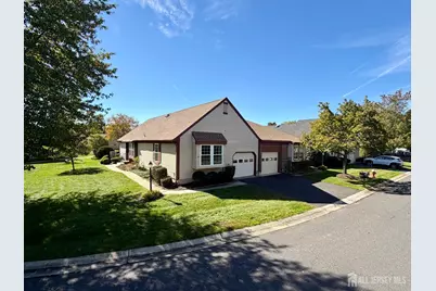 10 Betsy Ross Drive #B, Monroe Township, NJ 08831 - Photo 2
