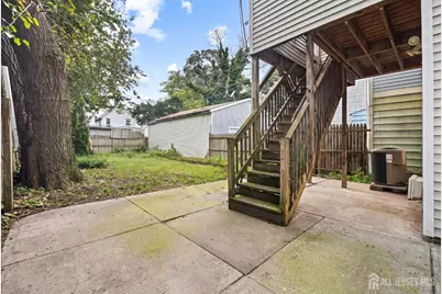 8 James Street, New Brunswick, NJ 08901 - Photo 20