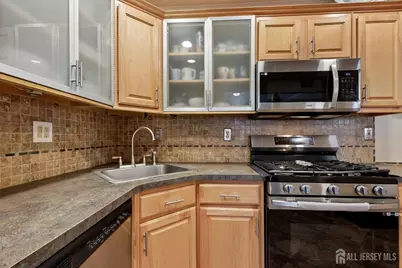 3 Letts Court, Sayreville, NJ 08872 - Photo 12