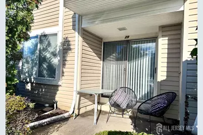 29 Farnham Square, Sayreville, NJ 08859 - Photo 16