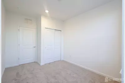 911 District Blvd Road, East Brunswick Township, NJ 08816 - Photo 14