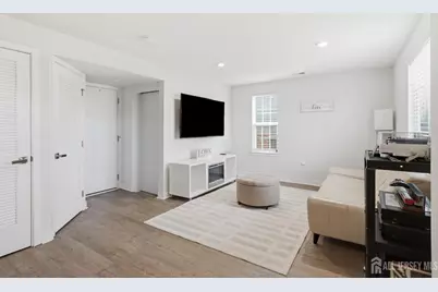 92 Anchor Way #292, Monmouth County, NJ 07721 - Photo 28