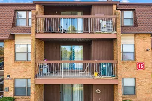 1507 Raspberry Ct, Edison, NJ 08817 - Photo 2