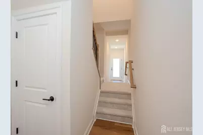 115 Jessie Place, New Brunswick, NJ 08901 - Photo 8