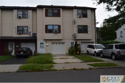 43 Essex Street, Carteret, NJ 07008 - Photo 2