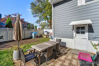 511 Decatur Avenue, Middlesex, NJ 08854 - Photo 24