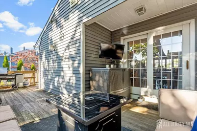 511 Decatur Avenue, Middlesex, NJ 08854 - Photo 22
