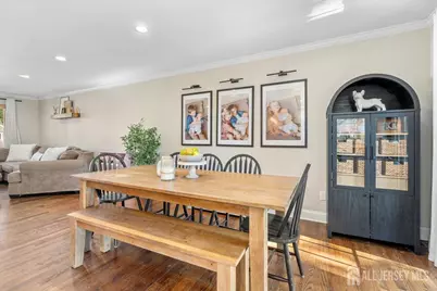511 Decatur Avenue, Middlesex, NJ 08854 - Photo 6