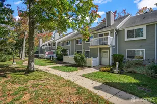53 Foxtail Ln, South Brunswick Township, NJ 08852 - Photo 2
