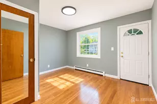 287 E Smith St, Woodbridge Township, NJ 07095 - Photo 18