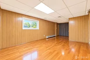 287 E Smith St, Woodbridge Township, NJ 07095 - Photo 24