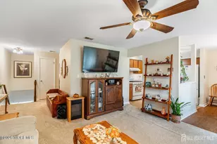 11 Interlaken Ct, Freehold, NJ 07728 - Photo 6