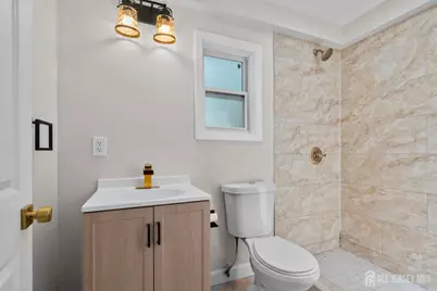 520 W Grand Avenue, Rahway, NJ 07065 - Photo 12