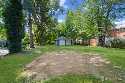 520 W Grand Avenue, Rahway, NJ 07065 - Photo 34