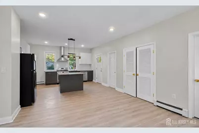 520 W Grand Avenue, Rahway, NJ 07065 - Photo 28