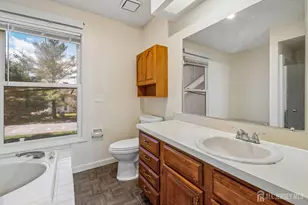 118 Magee Ct, East Brunswick Township, NJ 08816 - Photo 14