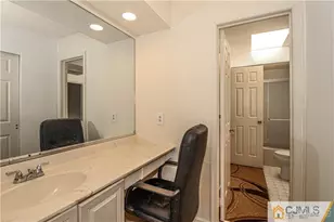 1904 Timber Oaks Rd, Edison, NJ 08820 - Photo 20