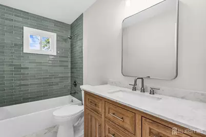 168 Milton Avenue, Aberdeen Township, NJ 07721 - Photo 18