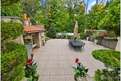 10 Sasha Court, Old Bridge Township, NJ 07747 - Photo 4