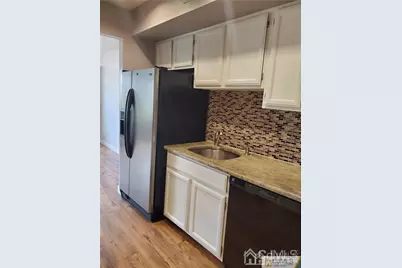 147 Overlook Court #1471, Woodbridge Township, NJ 07095 - Photo 6