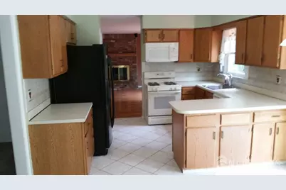 12 Nancy Street, South Brunswick Township, NJ 08824 - Photo 2