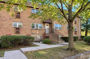 78 College Dr, Edison, NJ 08817 - Photo 1