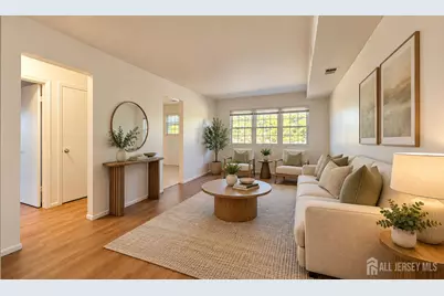 78 College Drive, Edison, NJ 08817 - Photo 2