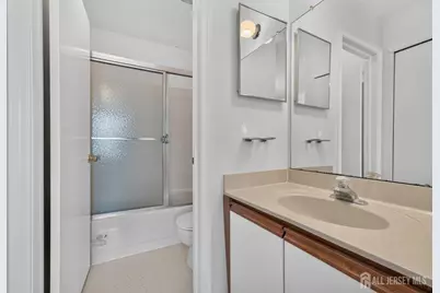268 Edgeware Court, Franklin Township, NJ 08873 - Photo 26