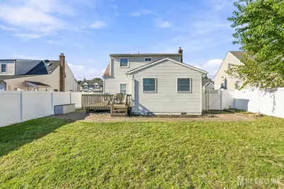 10 Grover Avenue, Sayreville, NJ 08879 - Photo 26