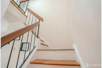 6005 N Oaks Boulevard, North Brunswick Township, NJ 08902 - Photo 44