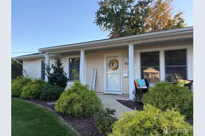 82 Forest Park Terrace, Monroe Township, NJ 08831 - Photo 2