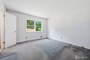 11 Georgetown Rd, Sayreville, NJ 08859 - Photo 16