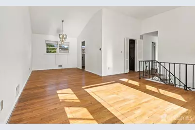 75 Tammy Place, Iselin, NJ 08830 - Photo 4