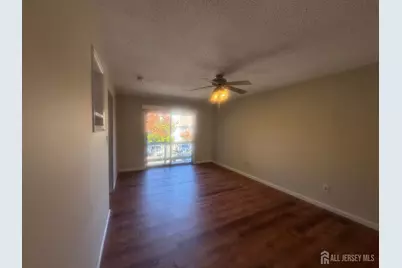 20 Denise Drive, Edison, NJ 08820 - Photo 12